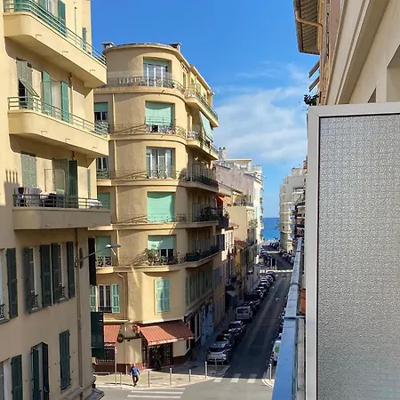 The Entire 2 Rooms, Balcony, Sea View *