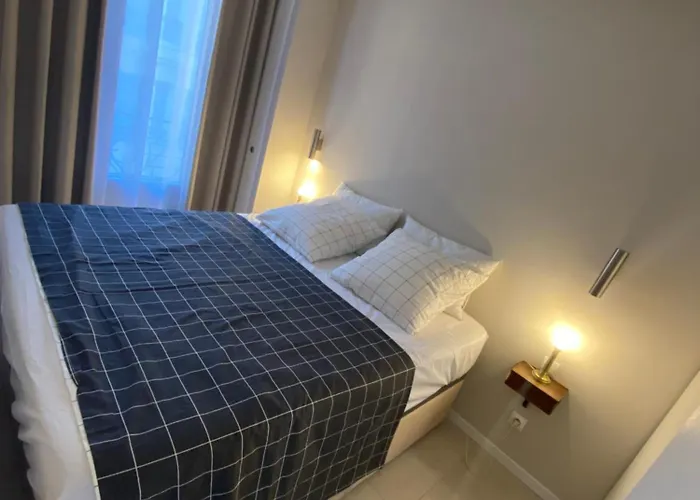 The Entire 2 Rooms, Balcony, Sea View 아파트