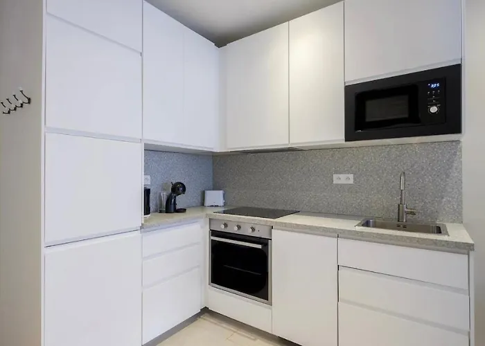 The Entire 2 Rooms, Balcony, Sea View